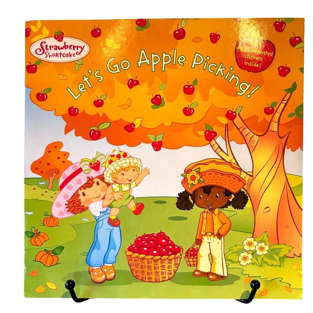 2007 Strawberry Shortcake Let's Go Apple Picking! Book by Molly Kempf, PB